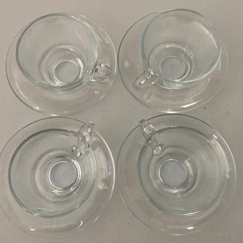 ARCOROC FRANCE CLASSIQUE CLEAR GLASS Set Of 4 tea coffee cups and saucers